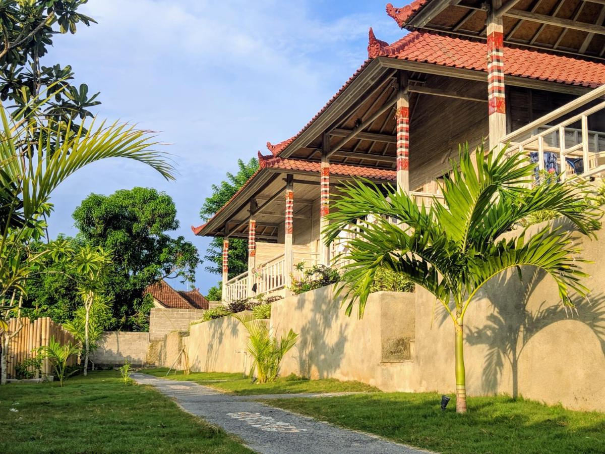 Hotel Mesari Hut Lembongan Exterior foto