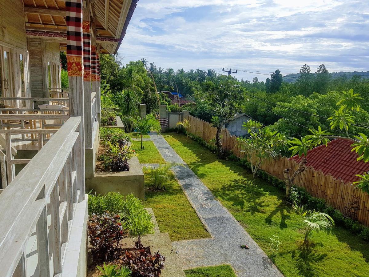 Hotel Mesari Hut Lembongan Exterior foto
