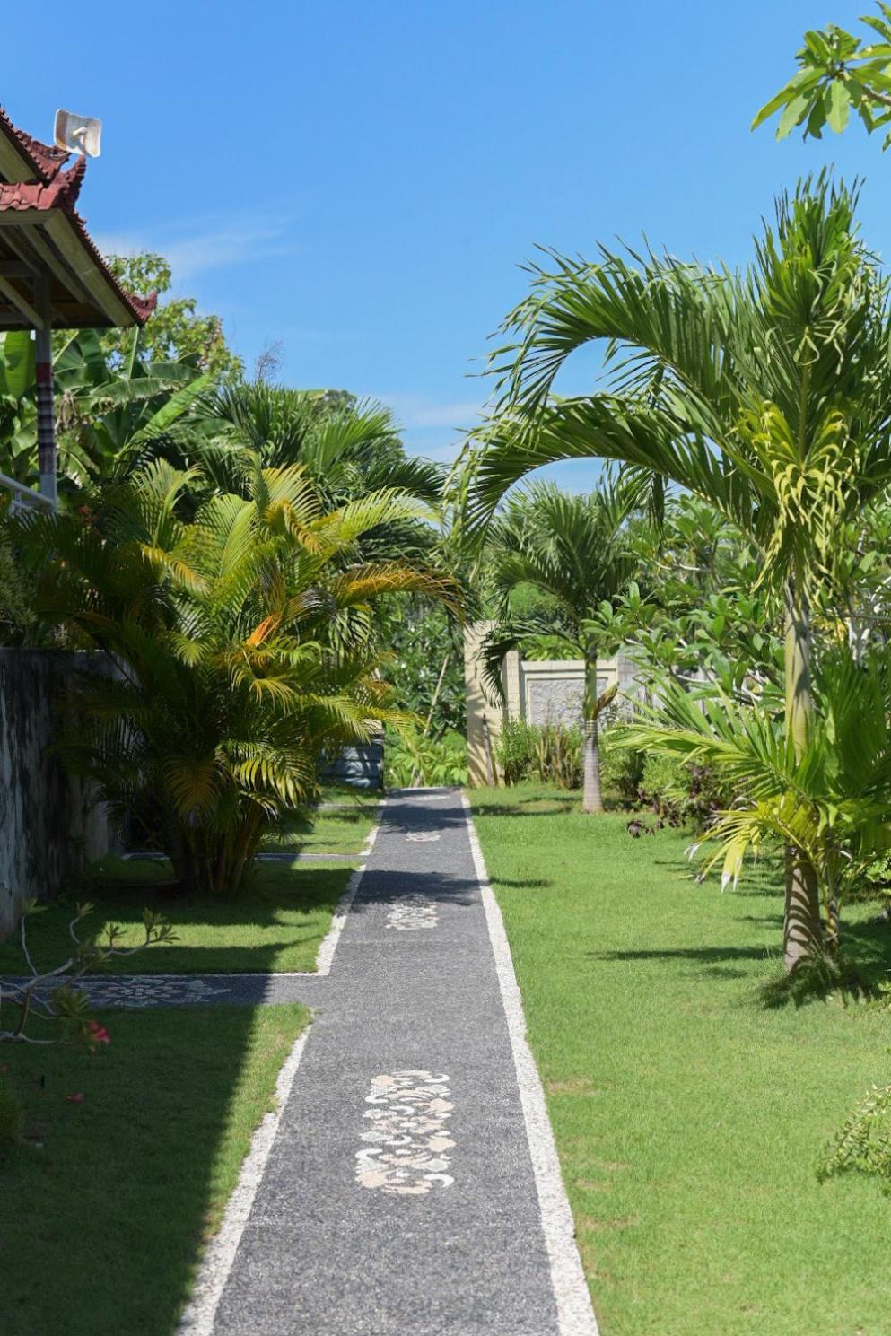 Hotel Mesari Hut Lembongan Exterior foto